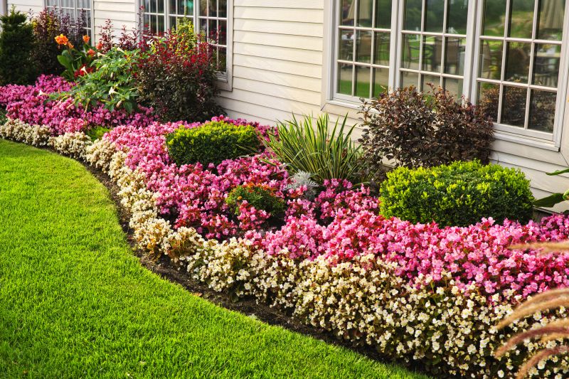 Flower Bed Mulching in Honolulu, HI